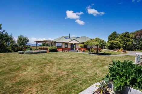 Photo of property in 1371 Kairanga Bunnythorpe Road, Kairanga, Palmerston North, 4475