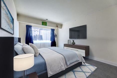 Photo of property in 23 Broadfield Street, Massey, Auckland, 0614