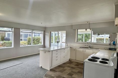 Photo of property in 34 Te Kupe Road, Paraparaumu Beach, Paraparaumu, 5032