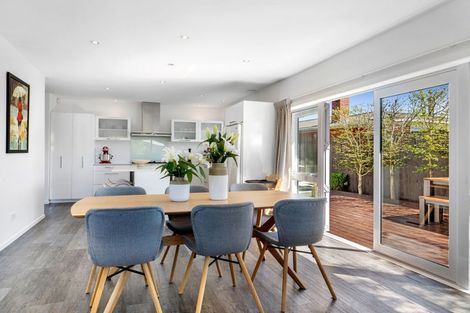 Photo of property in 210 Wairakei Road, Bryndwr, Christchurch, 8053