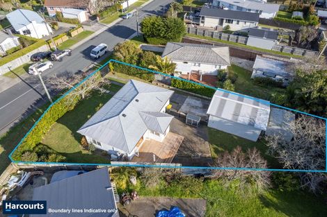 Photo of property in 24 Tramway Road, Beach Haven, Auckland, 0626
