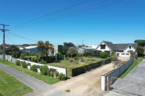 Photo of property in 41 Koputara Road, Himatangi Beach, Foxton, 4891