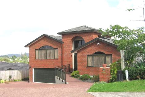 Photo of property in 19 San Vito Place, Henderson, Auckland, 0612