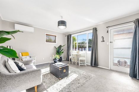 Photo of property in 1/5 Hall Grove, Ebdentown, Upper Hutt, 5018