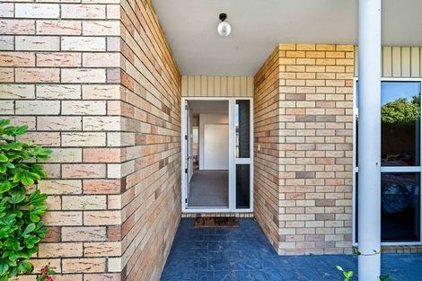 Photo of property in 3 Hamish Place, Westmorland, Christchurch, 8025
