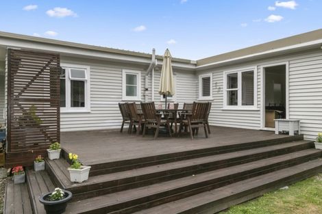 Photo of property in 29 Gibbs Crescent, Wainuiomata, Lower Hutt, 5014