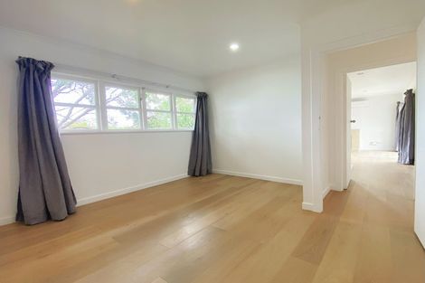 Photo of property in 8a/1 Bracken Avenue, Takapuna, Auckland, 0622