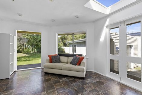 Photo of property in 12 Cressy Street, Waterloo, Lower Hutt, 5011