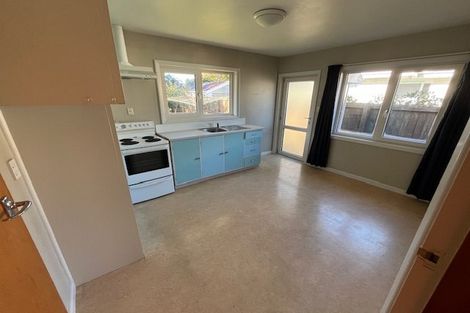 Photo of property in 8 Hudson Street, Bryndwr, Christchurch, 8053