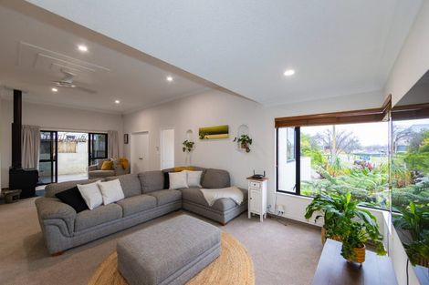 Photo of property in 26 Cumberland Rise, Taradale, Napier, 4112