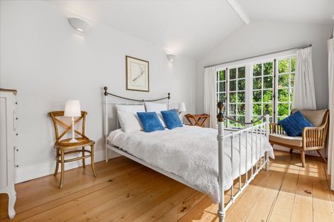 Photo of property in 23 Ewen Alison Avenue, Devonport, Auckland, 0624
