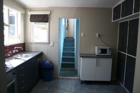 Photo of property in 4 Howard Street, Mount Cook, Wellington, 6021