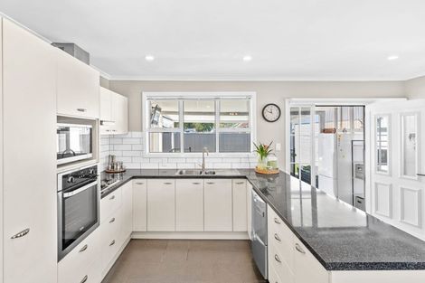 Photo of property in 186 Naenae Road, Naenae, Lower Hutt, 5011