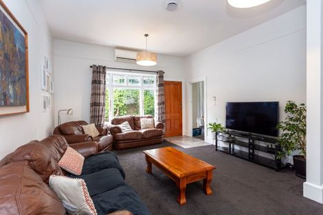 Photo of property in 16 Shirley Road, Mairehau, Christchurch, 8013