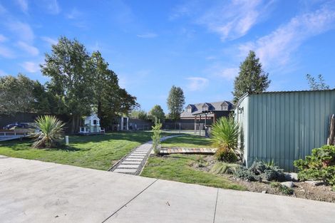 Photo of property in 27 Oak Grove, Ashburton, 7700