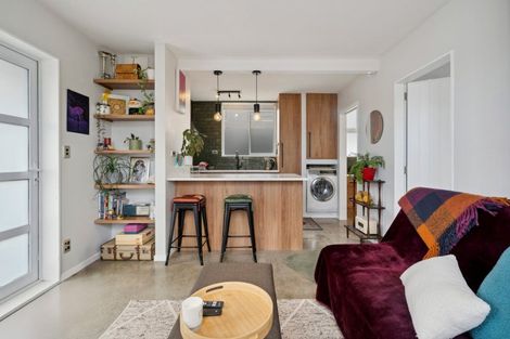 Photo of property in 11/76u Freyberg Street, Lyall Bay, Wellington, 6022