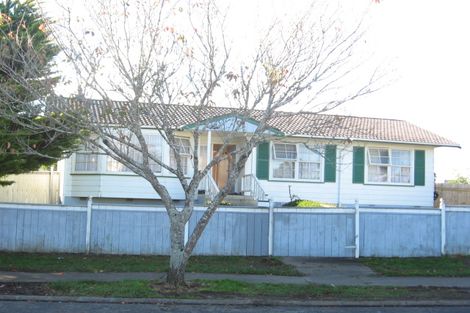 Photo of property in 1 Fairlight Place, Manurewa, Auckland, 2102