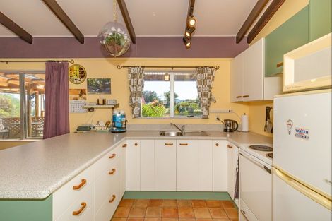 Photo of property in 5 Takitimu Street, Waitarere Beach, Levin, 5510