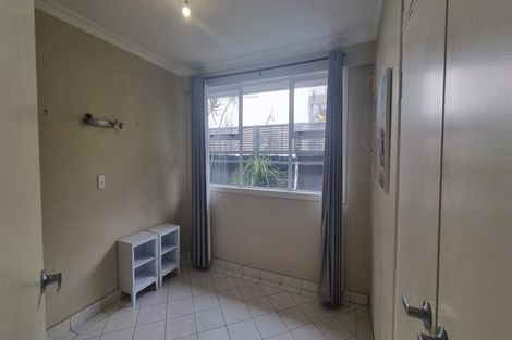 Photo of property in 171 Marine Parade, Mount Maunganui, 3116