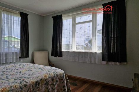 Photo of property in 42 Banks Street, Marfell, New Plymouth, 4310