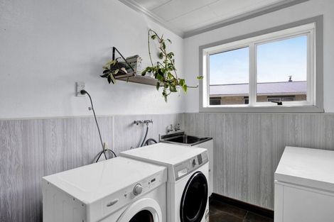 Photo of property in 18 Oberon Street, Stratford, 4332