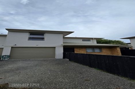 Photo of property in 20 Barnea Circle, Glen Eden, Auckland, 0602