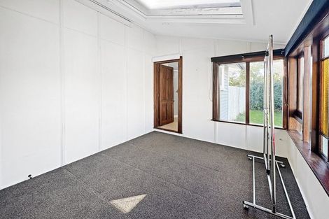 Photo of property in 23 Union Street, Hokowhitu, Palmerston North, 4410