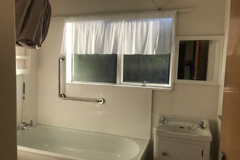 Photo of property in 5 Sita Way, Broadmeadows, Wellington, 6035