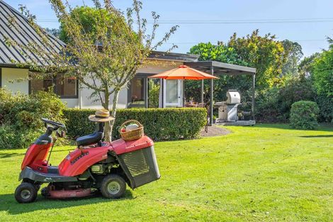 Photo of property in 43 Te Horo Hautere Cross Road, Te Horo, Otaki, 5582