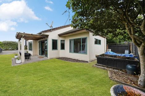 Photo of property in 84u4 Braid Road, St Andrews, Hamilton, 3200