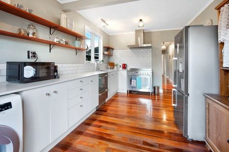 Photo of property in 1/17 Ranui Station Road, Ranui, Auckland, 0612