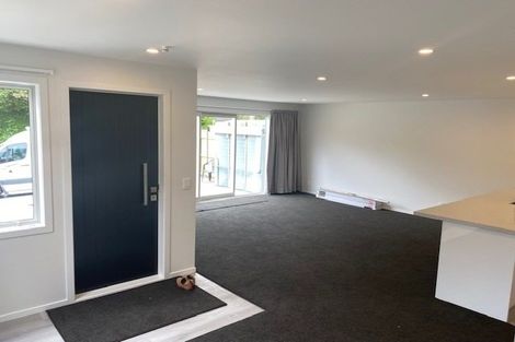 Photo of property in 28 Collins Avenue, Tawa, Wellington, 5028