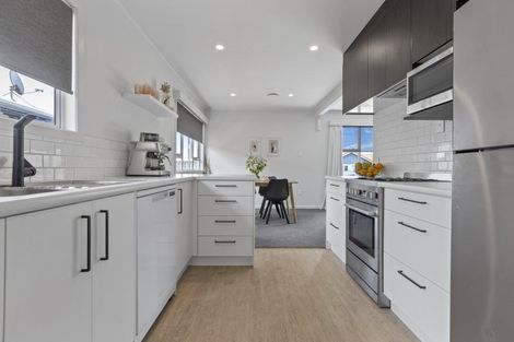 Photo of property in 14 Rosendale Avenue, Spotswood, New Plymouth, 4310