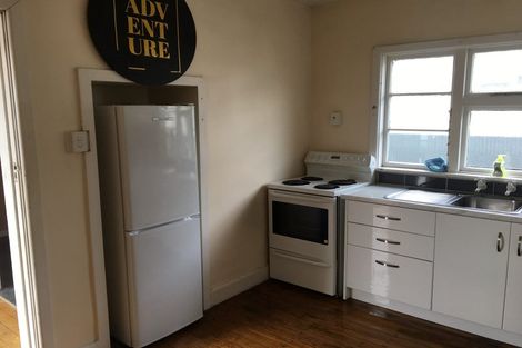 Photo of property in 71 Barton Street, Woolston, Christchurch, 8023