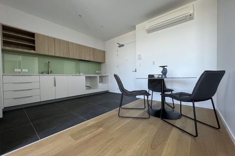 Photo of property in 1 Buscomb Avenue, Henderson, Auckland, 0610