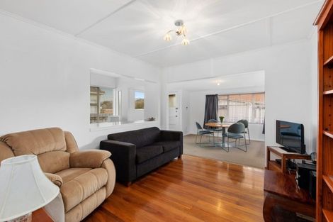 Photo of property in 37 Hunter Street, Taita, Lower Hutt, 5011