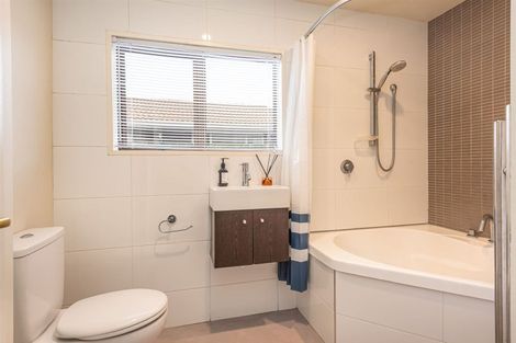 Photo of property in 95 Mandeville Street, Riccarton, Christchurch, 8011