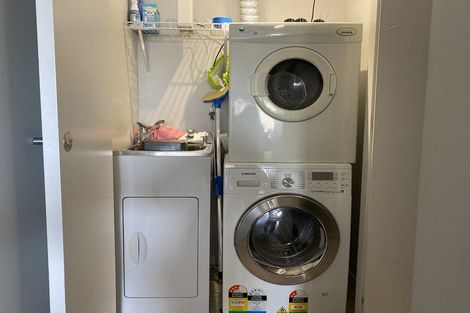 Photo of property in Monument Apartments, 9d/245 Wakefield Street, Te Aro, Wellington, 6011