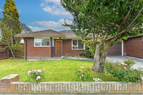 Photo of property in 23 Ben Nevis Drive, Broomfield, Christchurch, 8042