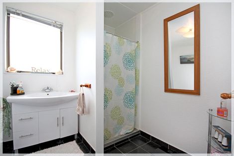 Photo of property in 67 Hartley Street, Foxton Beach, Foxton, 4815