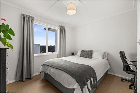 Photo of property in 73 Brookvale Road, Havelock North, 4130