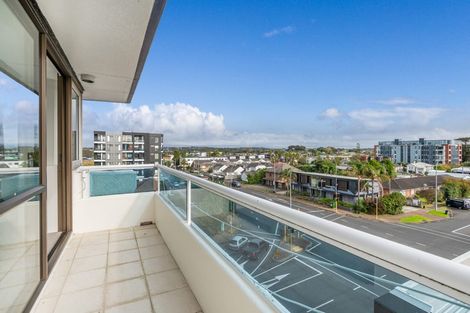 Photo of property in 4c/15 Auburn Street, Takapuna, Auckland, 0622
