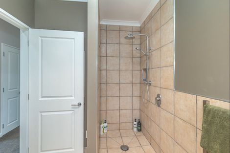Photo of property in 21 Redwood Grove, Levin, 5571