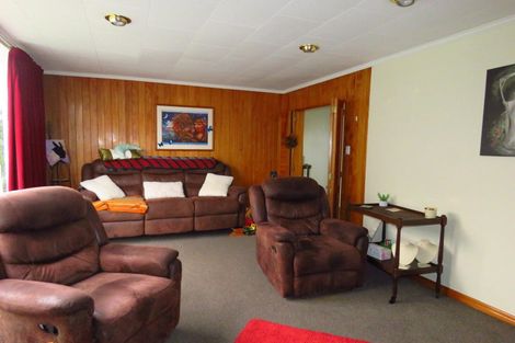 Photo of property in 30 Henley Street, Westport, 7825