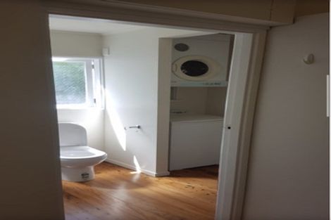 Photo of property in 9 Ngaio Gorge Road, Ngaio, Wellington, 6035