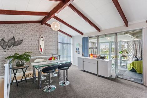 Photo of property in 41 Main Road, Redcliffs, Christchurch, 8081