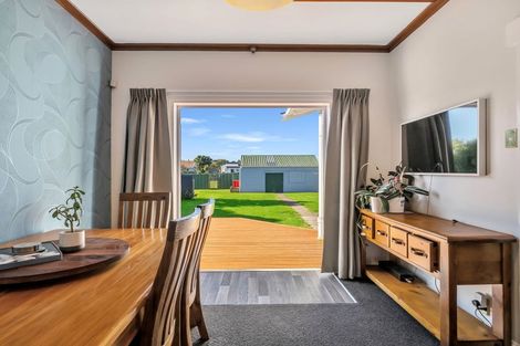 Photo of property in 14 Kings Avenue, Gonville, Whanganui, 4501