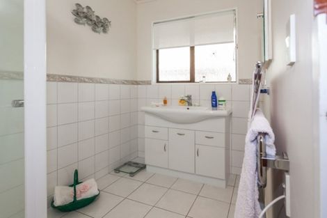 Photo of property in 101b Kiwi Road, Whangamata, 3620