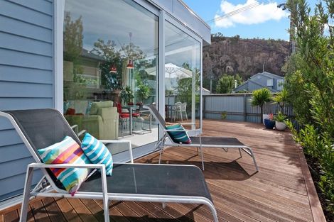 Photo of property in 33 Stoke Street, Sumner, Christchurch, 8081