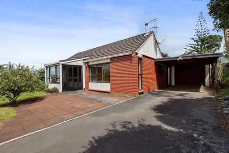 Photo of property in 24 Tiverton Crescent, Whalers Gate, New Plymouth, 4310
